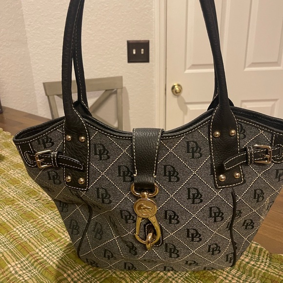 Dooney & Bourke Handbags - Dooney and Bourke logo lock handbag